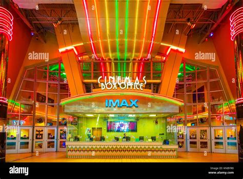 movies at dolphin mall|Dolphin Mall